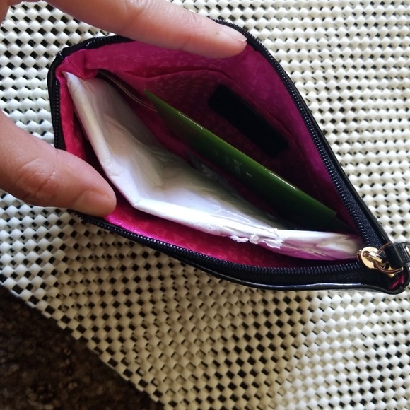 Pouch - Picture 3 of 5